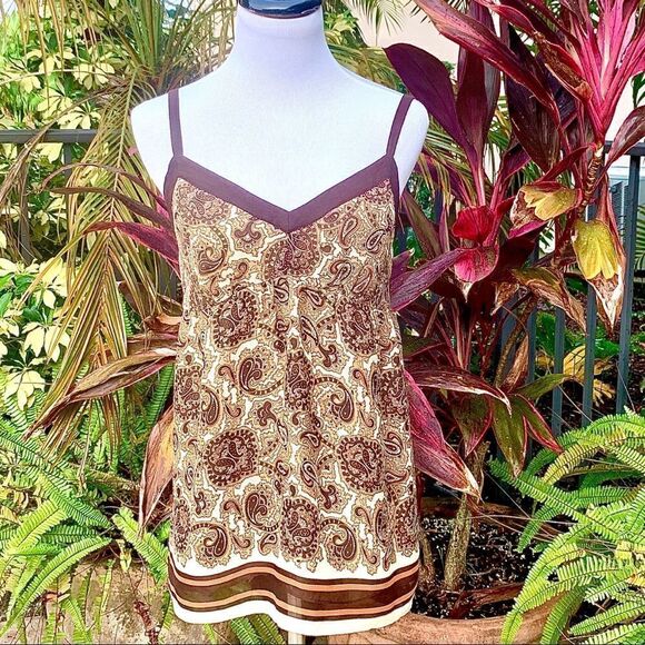 Michael Kors Sleeveless Blouse - Picture 3 of 9